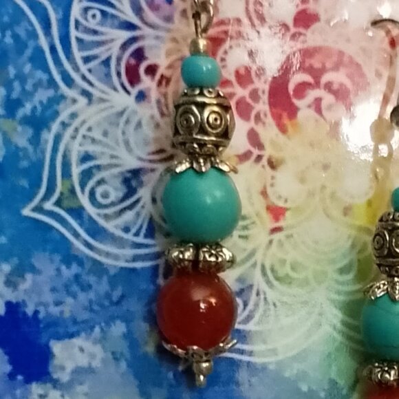 CARNELIAN EARRINGS, MAGNESITE, SILVERY BALI-BEADS - Picture 3 of 6